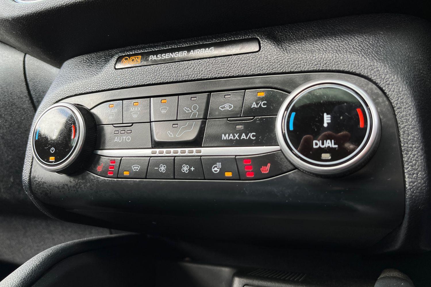 Ford Kuga Photo 31