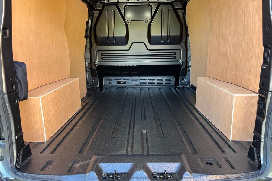 Ford E-TRANSIT CUSTOM Photo autoimg-bc2222de19ce404821716cf657bdddf7d30de6a1.jpg