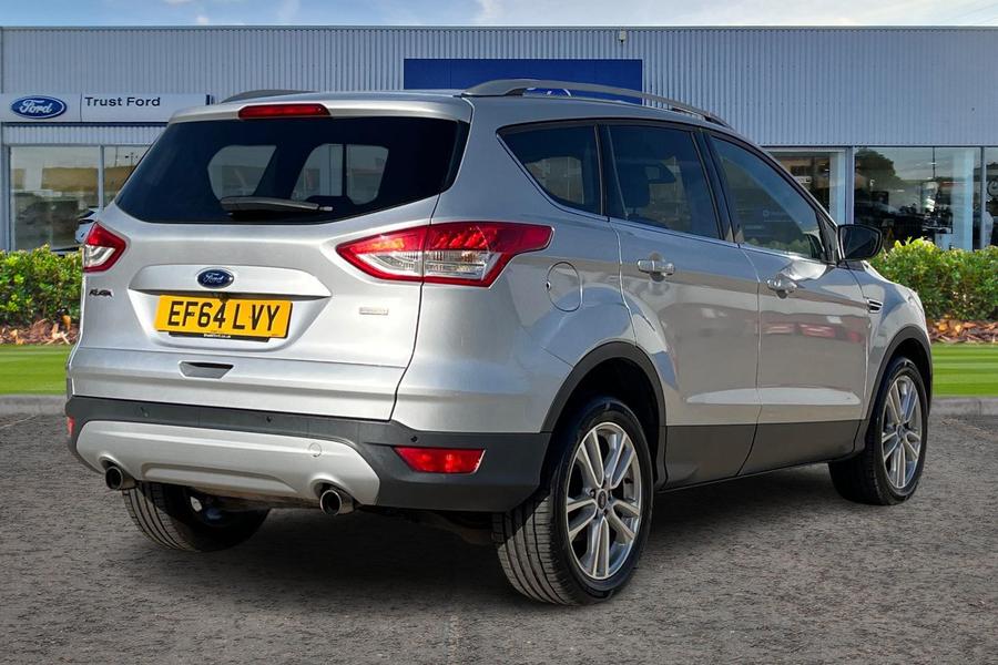 Ford Kuga Photo autoimg-bc23265af47c215ea6ed2225f620a782c9055f71.jpg