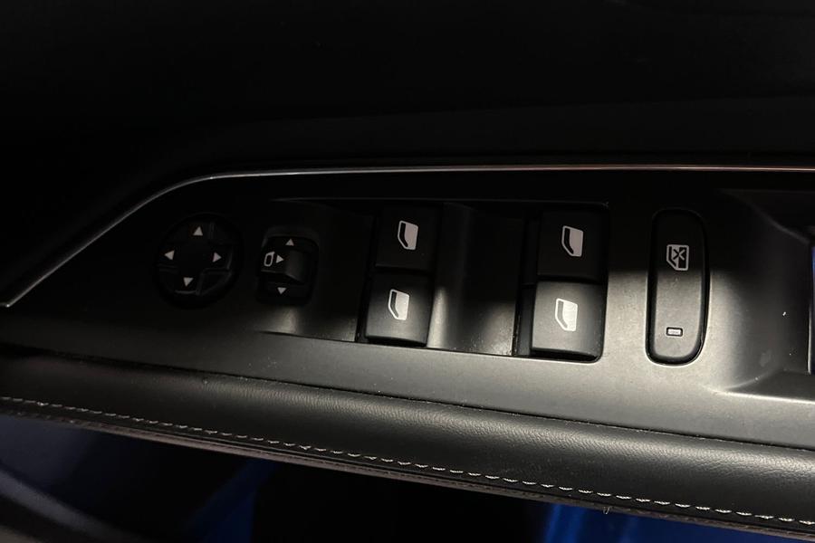 Peugeot 3008 Photo autoimg-bc2e23122de83a912d3484402ccb822ce17006ab.jpg