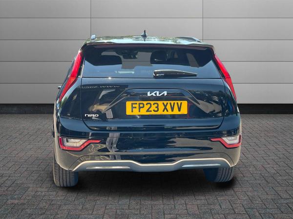 Kia Niro Photo autoimg-bc3195c6200becda8e6a932dd783ec5e9bdf2f41.jpg
