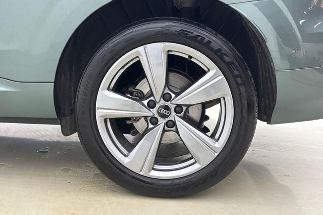 AUDI Q3 Photo 5