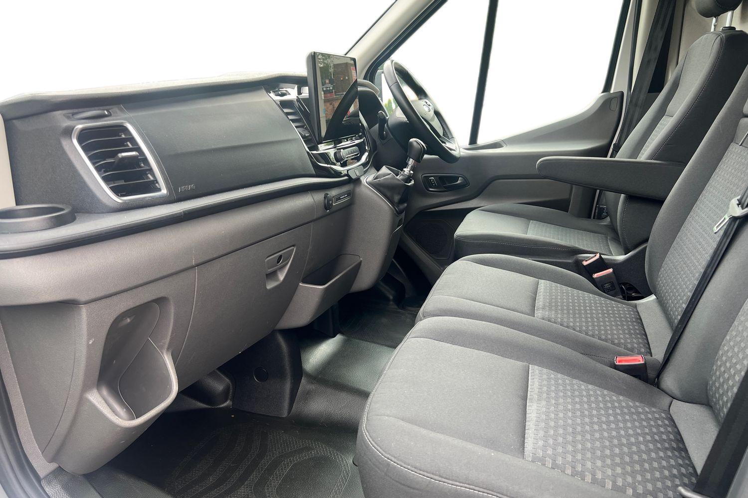 Ford TRANSIT Photo 2