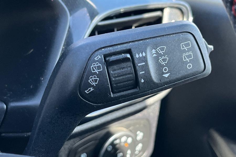 Ford FIESTA Photo autoimg-bc3f51ae066623ab62385a8ab27b4ea2a1b886ea.jpg