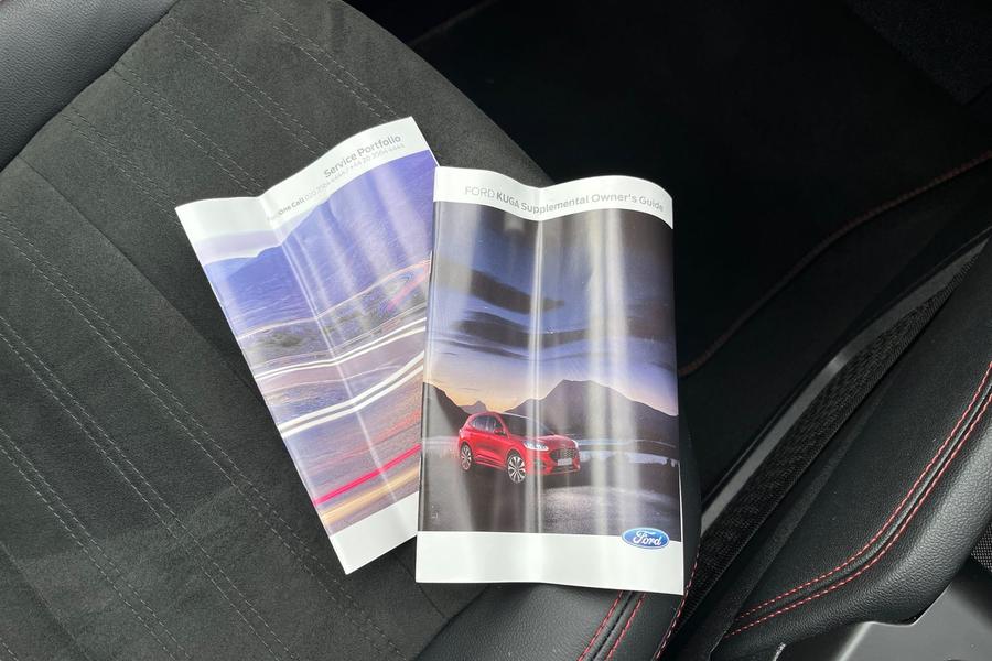 Ford KUGA Photo autoimg-bc402d044fbae8a004a36422c0e7f49f98cb7417.jpg