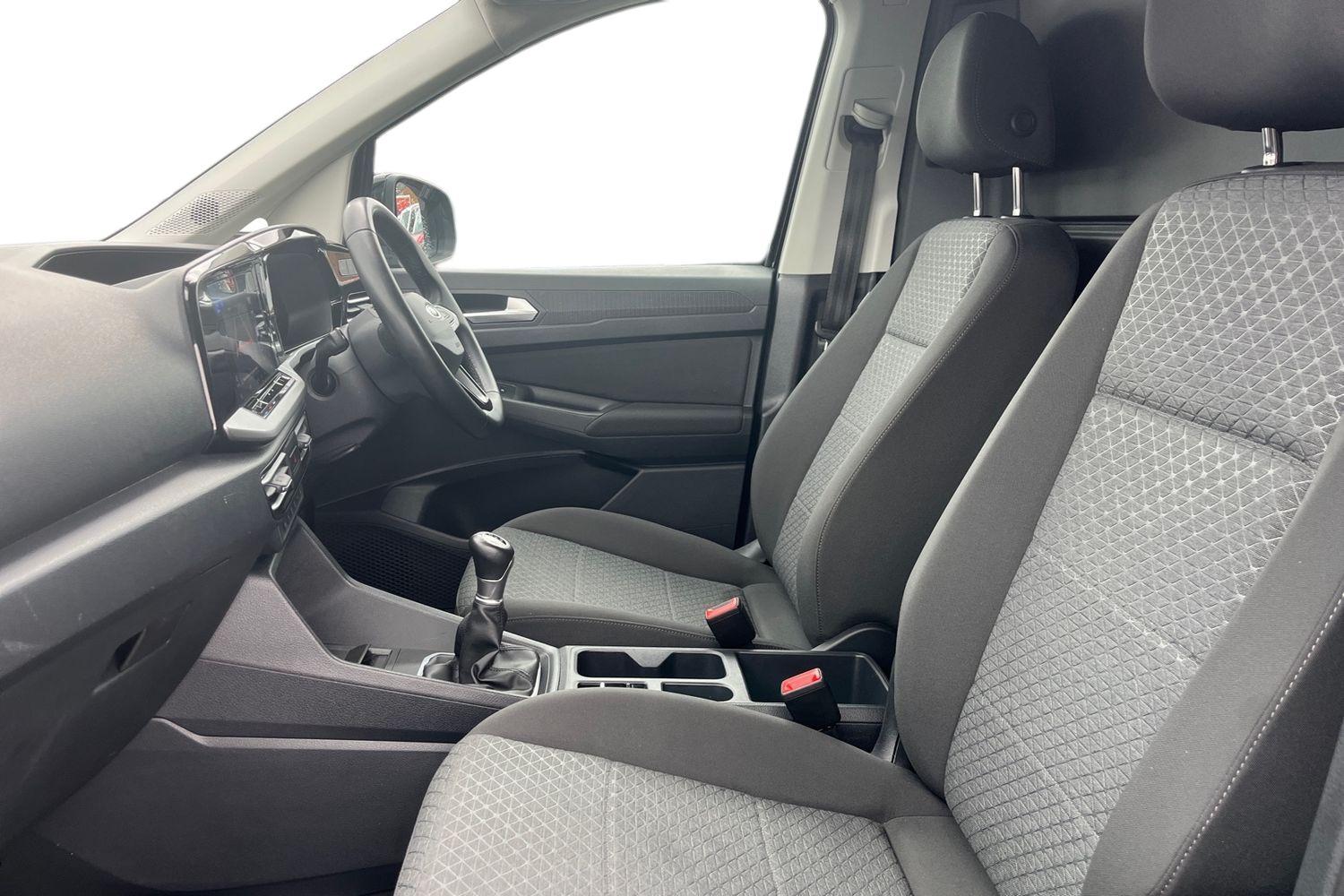 Ford TRANSIT CONNECT Photo 8
