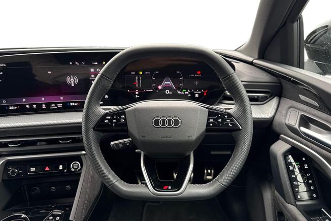 AUDI Q5 Photo 11