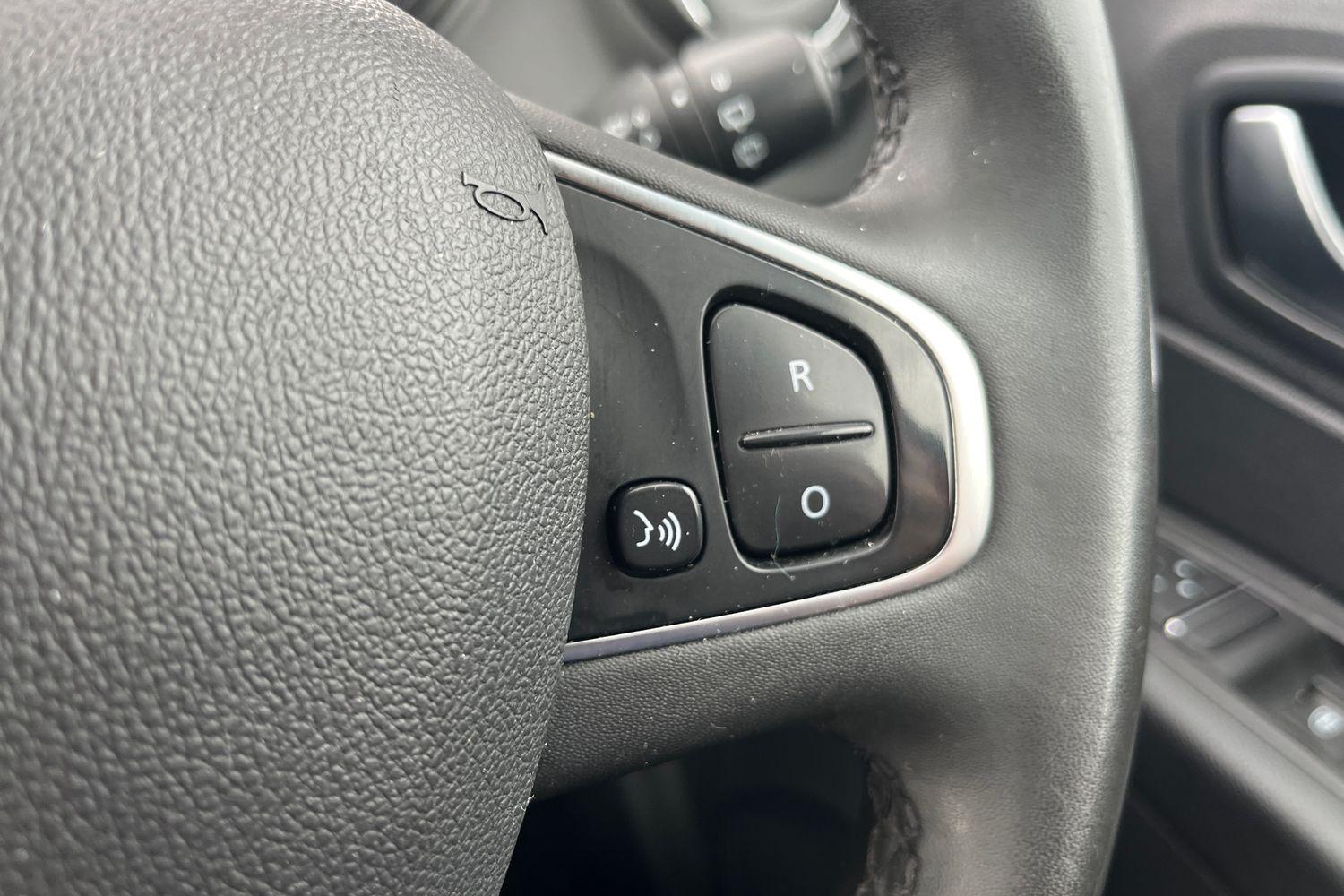 Renault CAPTUR Photo 30