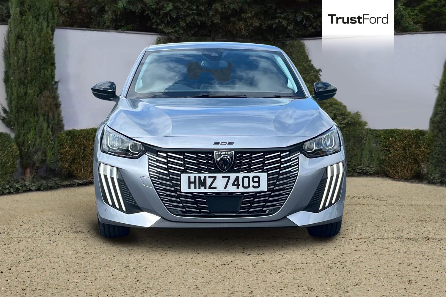 Peugeot 208 Photo 5