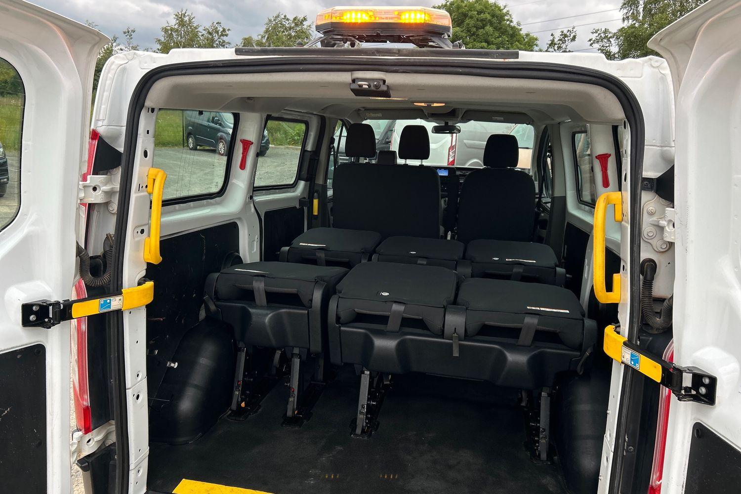 Ford TRANSIT CUSTOM Photo 28