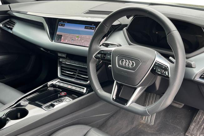 AUDI E-Tron Gt Photo 6