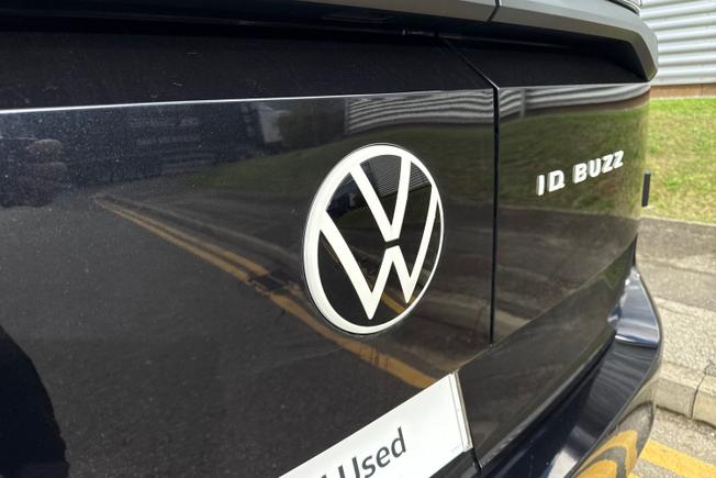 VOLKSWAGEN ID. Buzz Cargo Photo 27