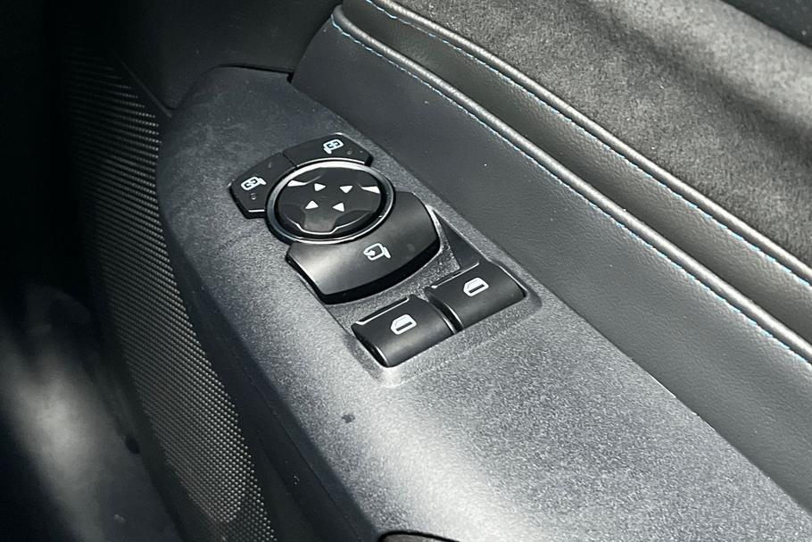 Used Ford MUSTANG YE74ZFZ 16