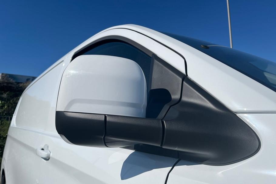 Used FORD E-TRANSIT CUSTOM LD74XDS 26