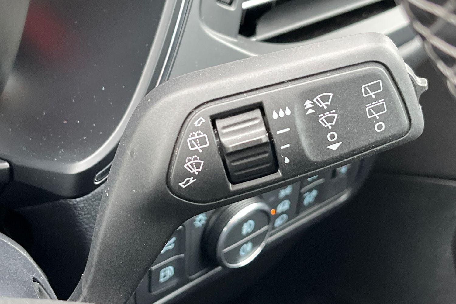 Ford KUGA Photo 14