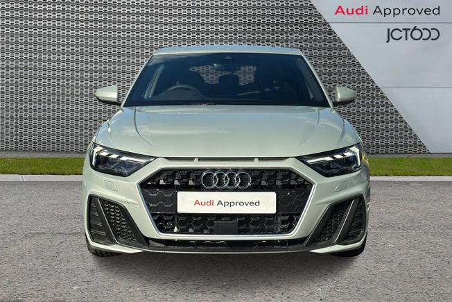 AUDI A1 Photo 8