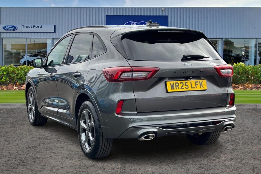 Ford Kuga Photo autoimg-bc6851b562b83513aa65a5d960d8c07c44984f99.jpg