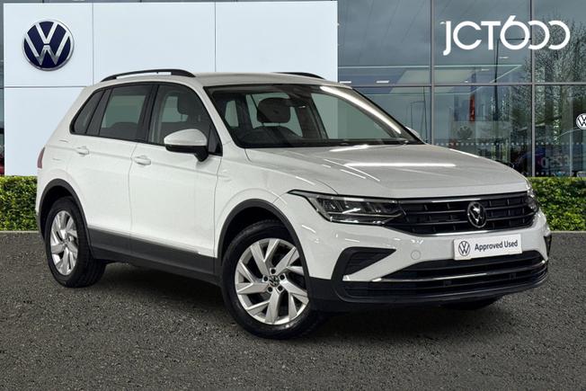 VOLKSWAGEN Tiguan Photo 1