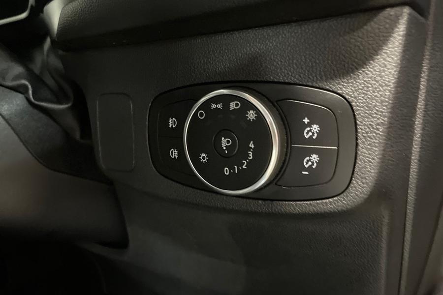 Ford FOCUS Photo autoimg-bc6a1e89ec56d25125c99ce7f599342afbe12db1.jpg