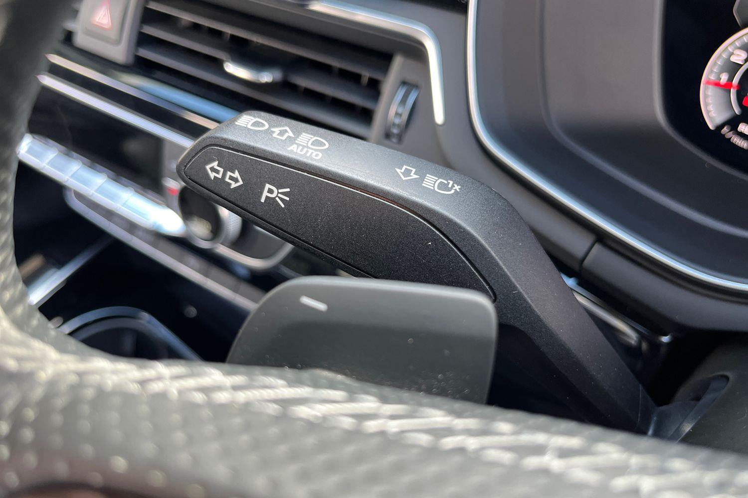 Audi A4 Photo 13