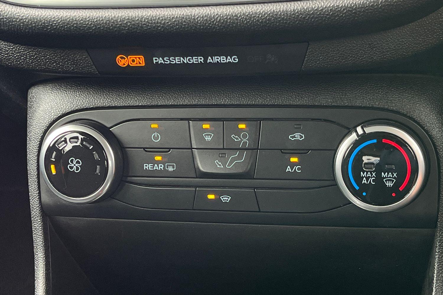 Ford Fiesta Photo 30
