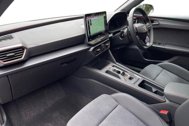CUPRA Leon Photo 2