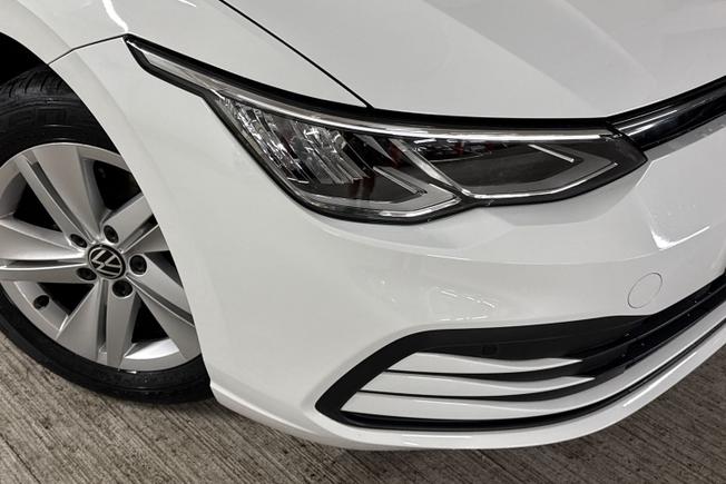 VOLKSWAGEN Golf Photo 19