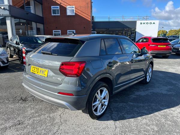 Audi Q2 Photo autoimg-bc7b2aee165eb8b19459d98739262be83fd0d399.jpg