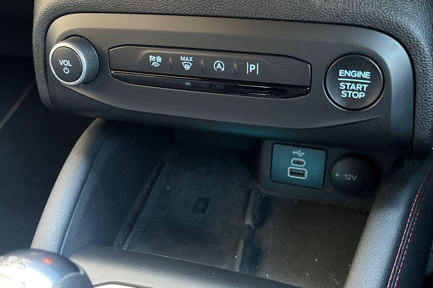 Ford Focus Photo 32