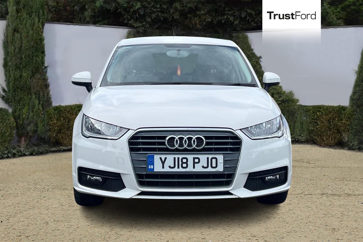 Audi A1 Photo 5
