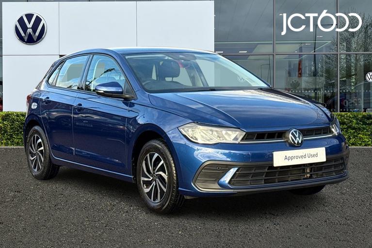 Used 2023 VOLKSWAGEN Polo 1.0 EVO Life Hatchback 5dr Petrol Manual Euro 6 (s/s) (80 ps) Blue at JCT600
