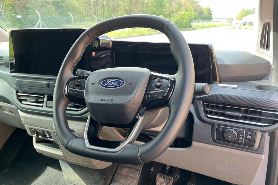 Used Ford TRANSIT CUSTOM WP75CPF 14