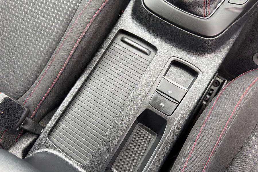 Ford Focus Photo autoimg-bc7fbfaef0f536d1afc0844abc83c7195b72ff2e.jpg