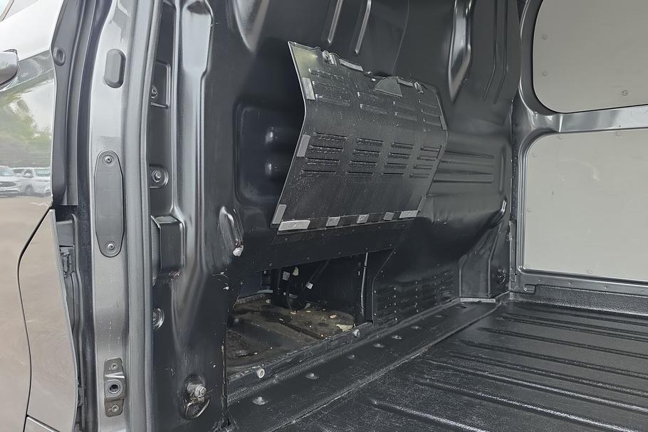 Used FORD TRANSIT CUSTOM WN24LAA 29