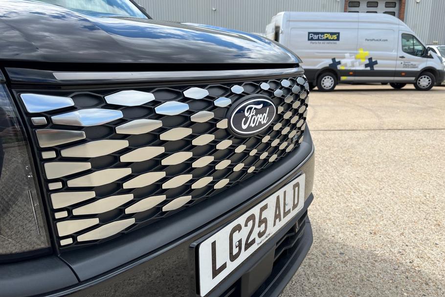 Used Ford E-Transit Courier LG25ALD 36