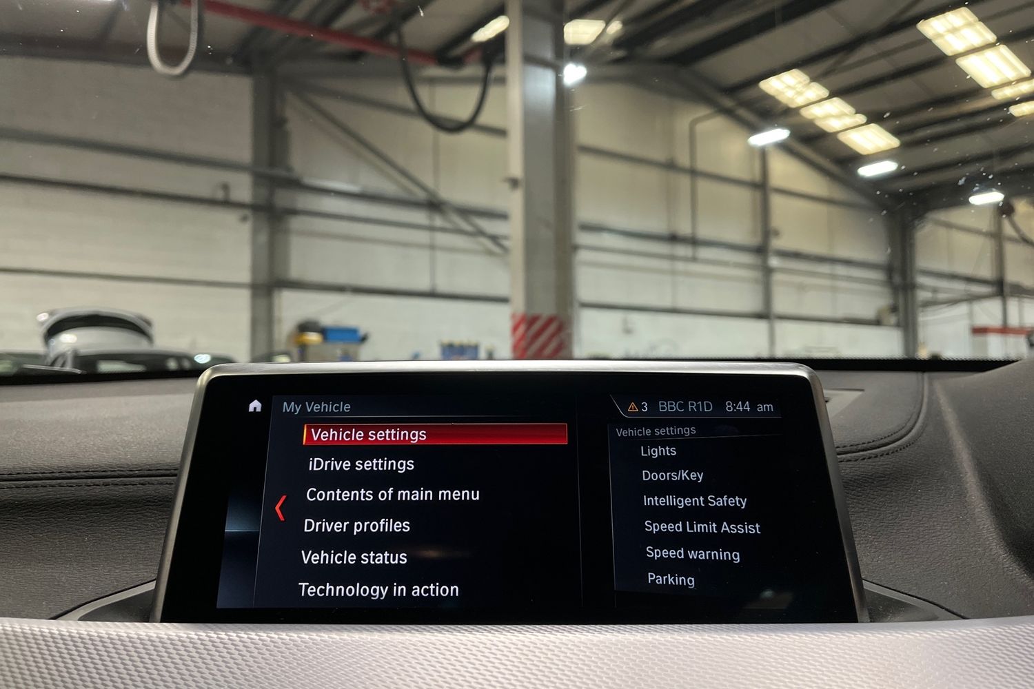 BMW X2 Photo 32