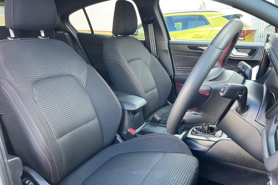 Ford Focus Photo autoimg-bc919c462e61cce65174589d5d5565f3f992b206.jpg