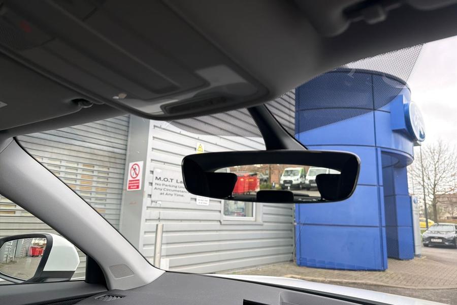 Audi Q2 Photo autoimg-bc945dea87bbba05f9a56bfb1319e49933f92331.jpg