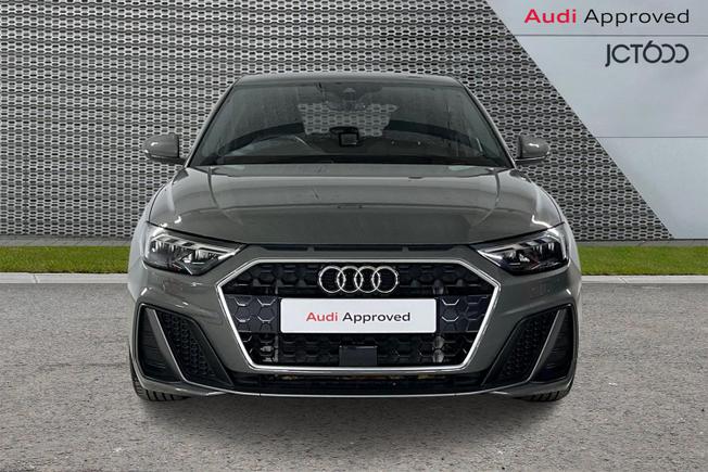 AUDI A1 Photo 9