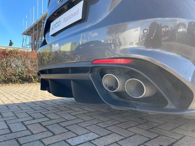 ALFA ROMEO Giulia Photo 27