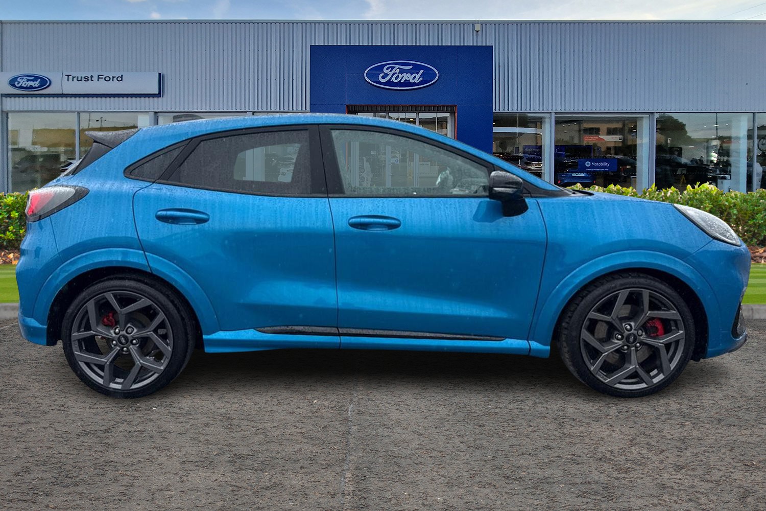 Ford PUMA Photo 2
