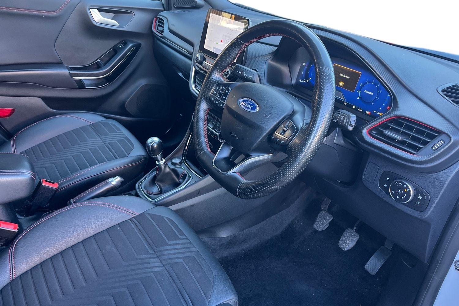 Ford PUMA Photo 8