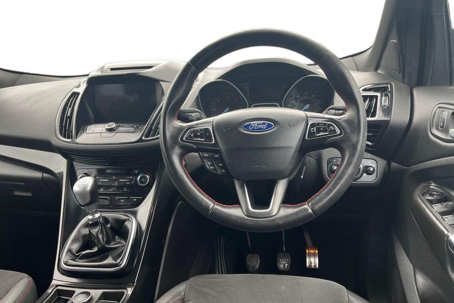 Ford KUGA Photo autoimg-bcad85b62bfff9c2a52c525276e294bff9bad765.jpg