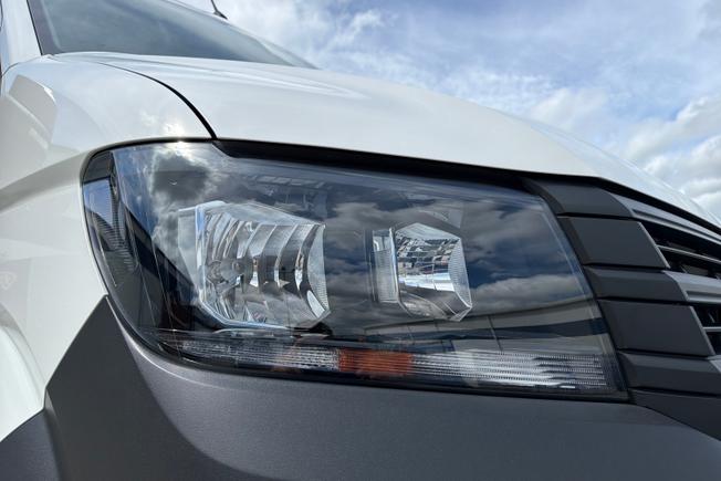 VOLKSWAGEN Crafter Photo 19