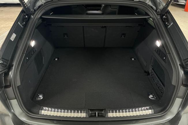 AUDI A5 Avant Photo 12