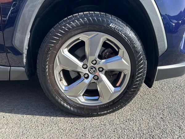 Toyota RAV4 Photo autoimg-bcb69d0812d4488565d3f153dcd7eaa3c7a854cf.jpg