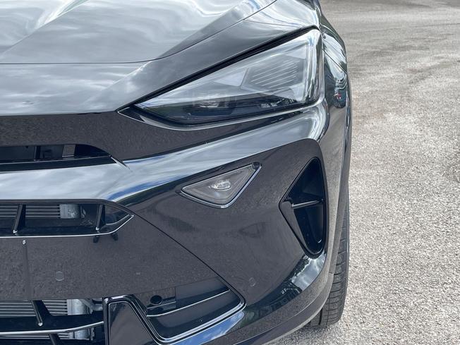 CUPRA Formentor Photo 19