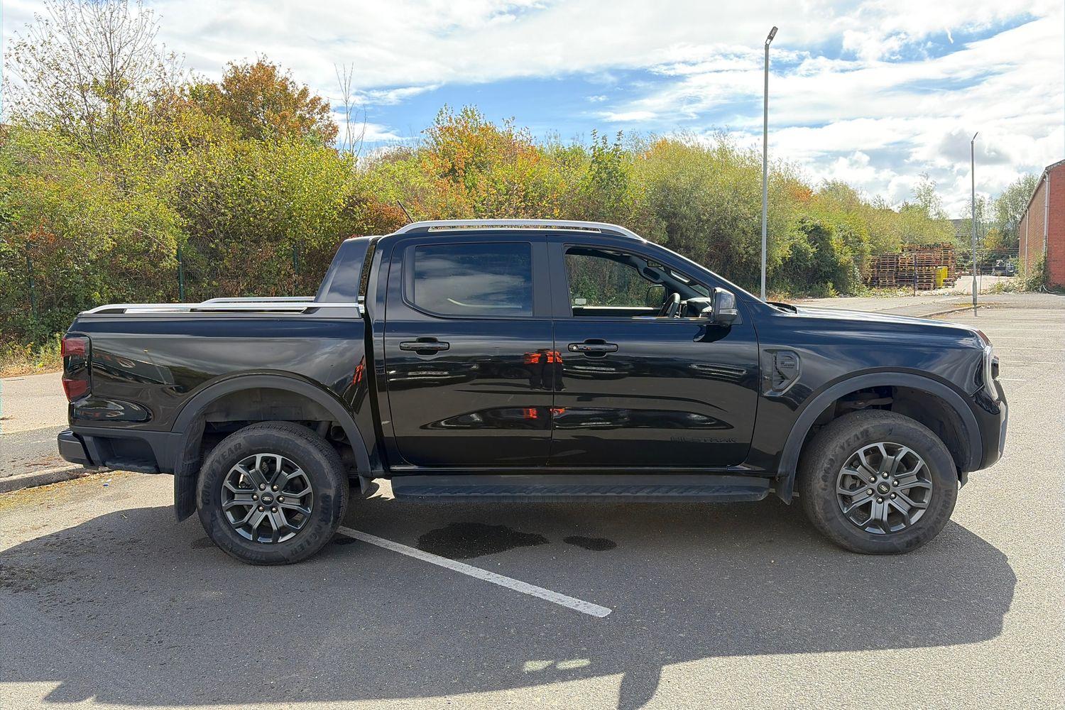Ford RANGER Photo 20