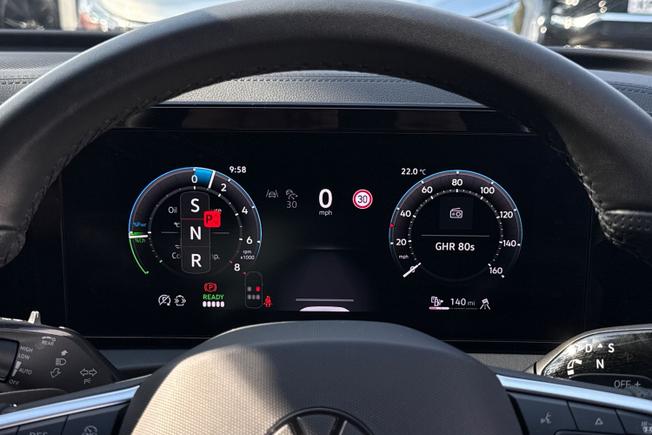 VOLKSWAGEN Tiguan Photo 28