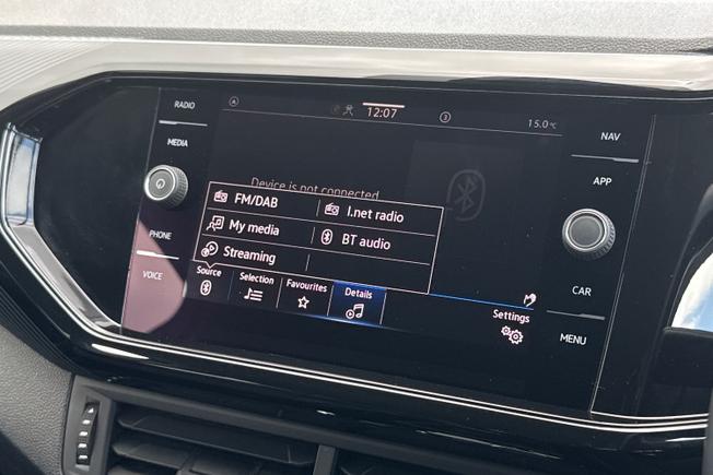 Volkswagen T-Cross Photo 34